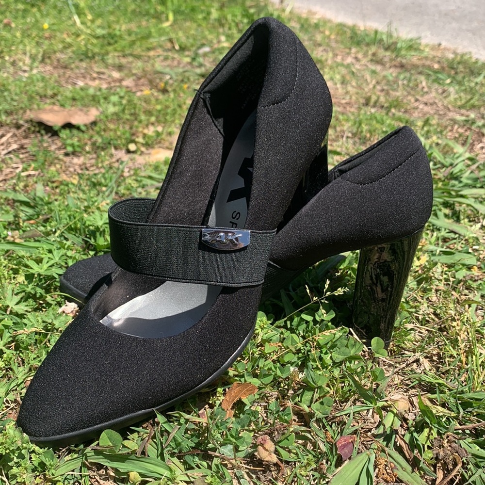 Anne Klein
